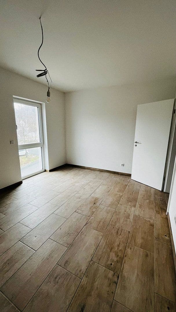 Pronájem domu 144 m², pozemek 269 m², Haibach, Bavorsko Pronájem domu 144 m², pozemek 269 m², Haibach, Bavorsko