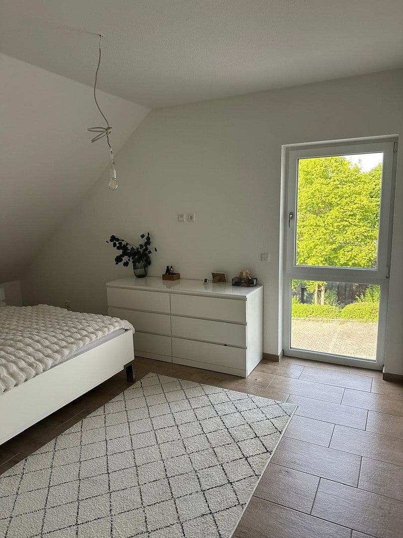 Pronájem domu 144 m², pozemek 269 m², Haibach, Bavorsko Pronájem domu 144 m², pozemek 269 m², Haibach, Bavorsko