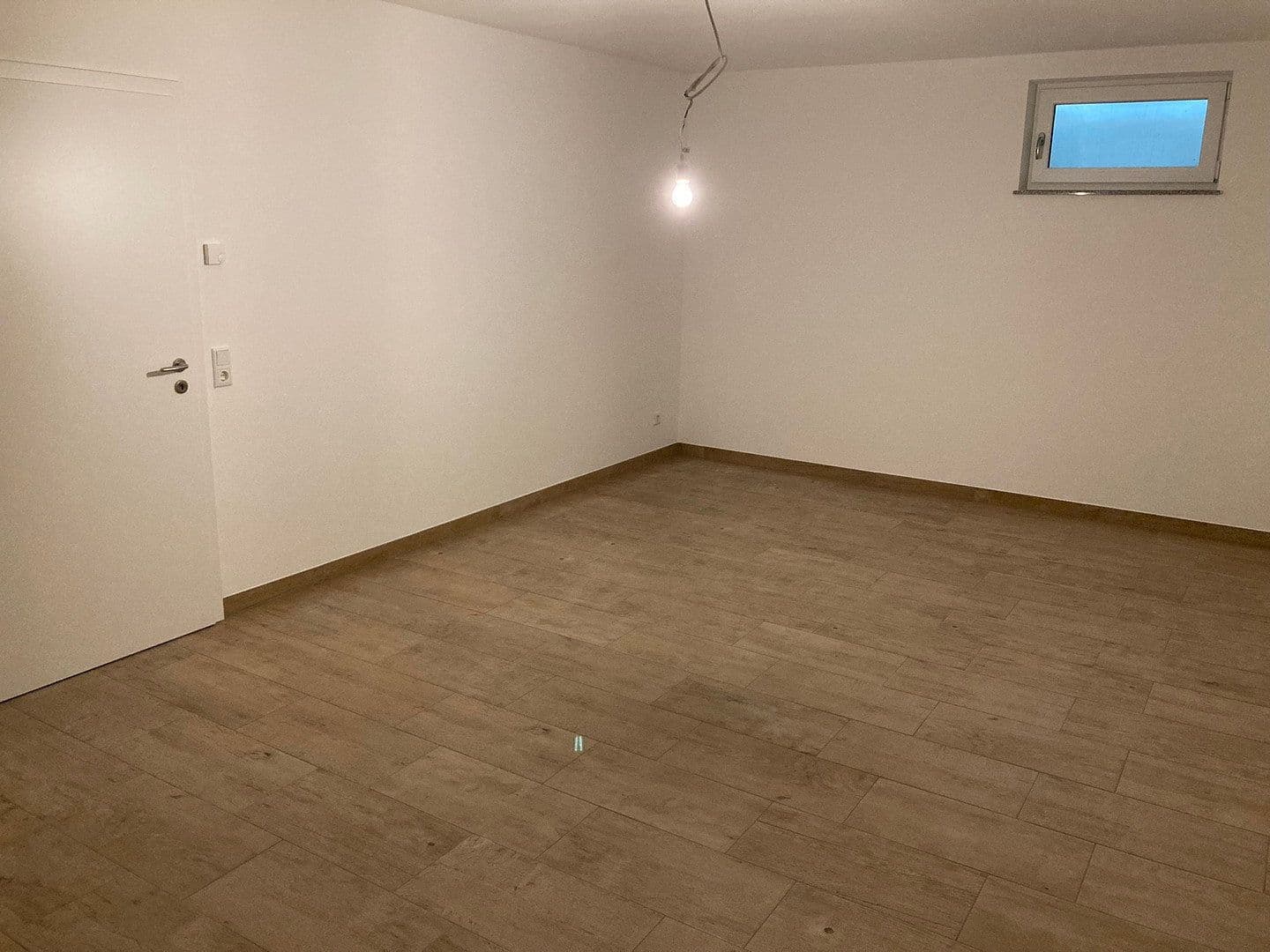 Pronájem domu 144 m², pozemek 269 m², Haibach, Bavorsko Pronájem domu 144 m², pozemek 269 m², Haibach, Bavorsko