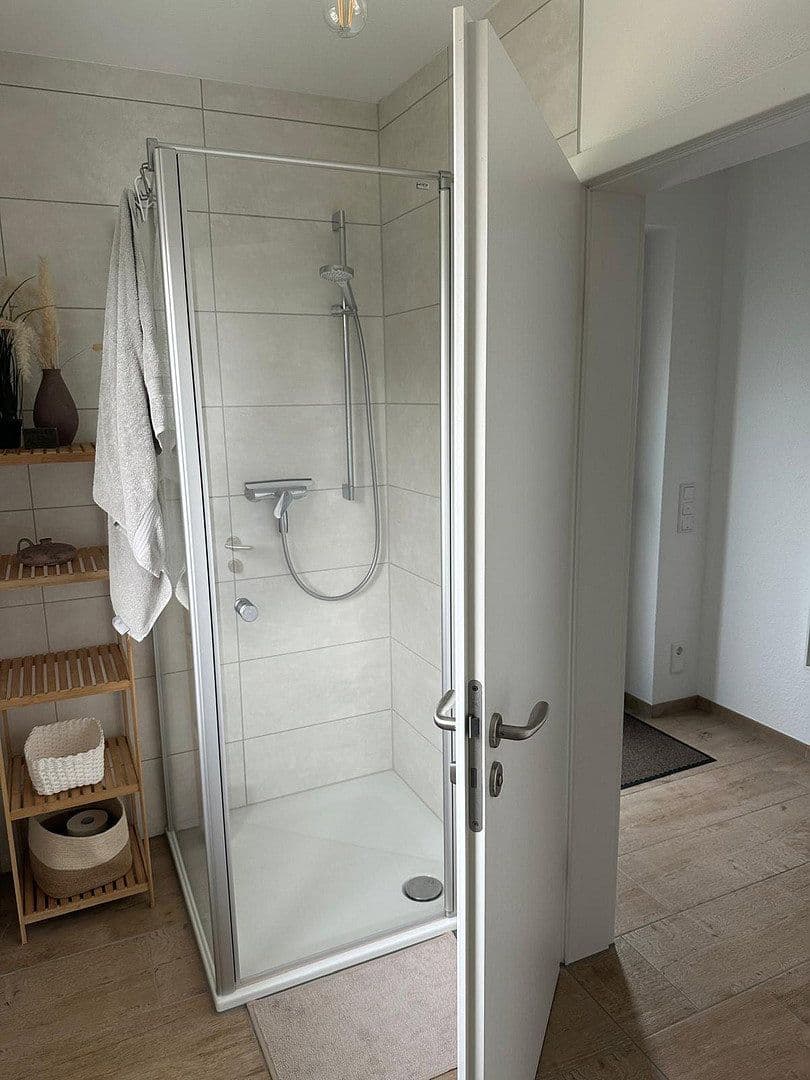 Pronájem domu 144 m², pozemek 269 m², Haibach, Bavorsko Pronájem domu 144 m², pozemek 269 m², Haibach, Bavorsko