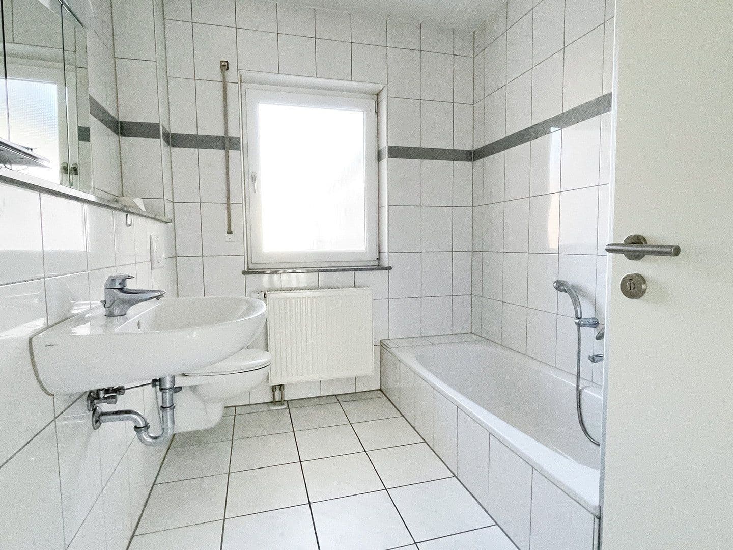 Pronájem bytu 2+1 75 m², Wächtersbach, Hessen Pronájem bytu 2+1 75 m², Wächtersbach, Hessen