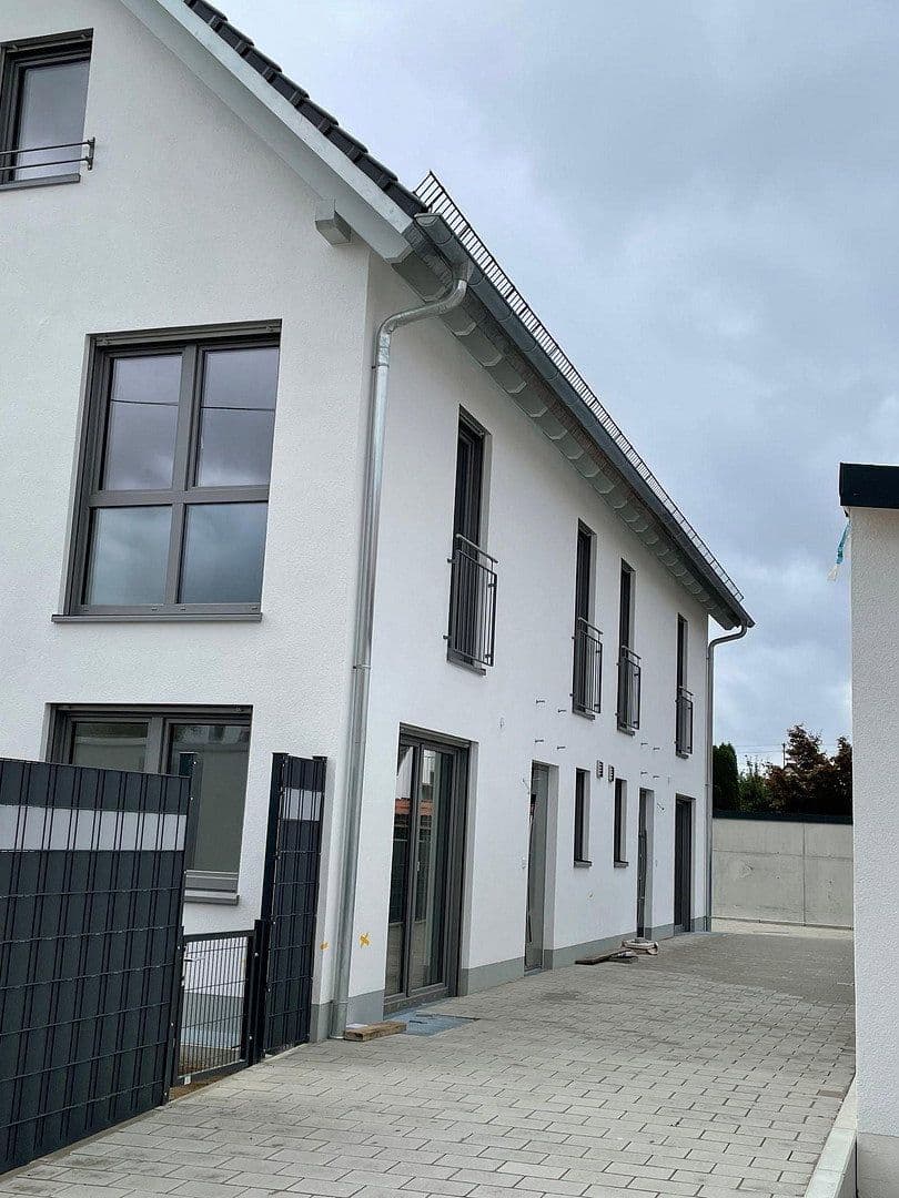 Pronájem domu 130 m², pozemek 240 m², Jettingen-Scheppach, Bavorsko Pronájem domu 130 m², pozemek 240 m², Jettingen-Scheppach, Bavorsko