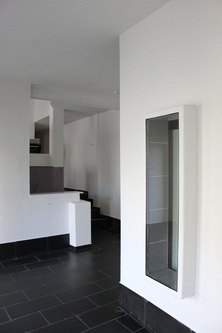 Pronájem bytu 5+1 115 m², Meißner Straße, 3, Wilsdruff, Sasko Pronájem bytu 5+1 115 m², Meißner Straße, 3, Wilsdruff, Sasko