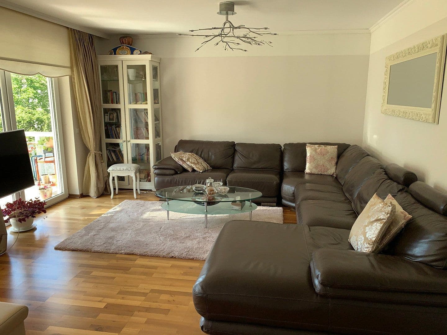 Pronájem bytu 4+1 97 m², Glaserstr. 11, Frankfurt am Main Oberrad, Hessen Pronájem bytu 4+1 97 m², Glaserstr. 11, Frankfurt am Main Oberrad, Hessen
