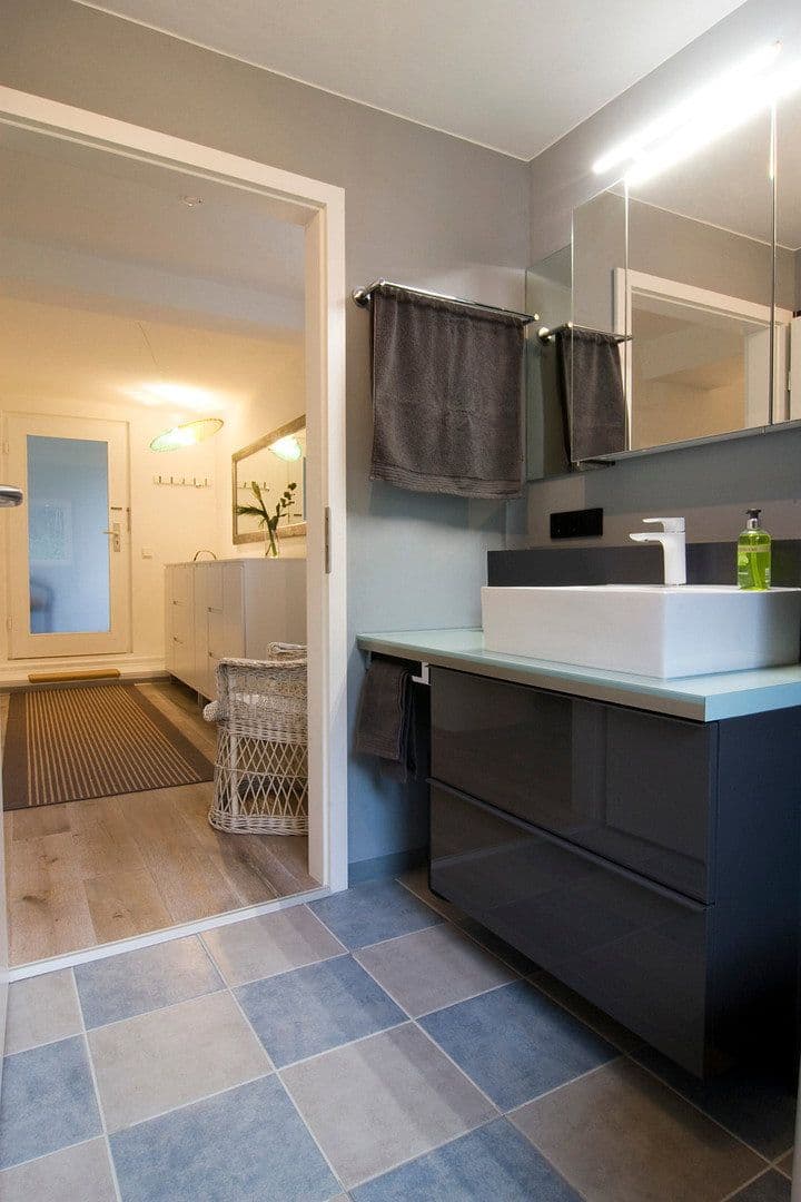 Pronájem bytu 2+1 80 m², Heidelberg, Bádensko-Württembersko Pronájem bytu 2+1 80 m², Heidelberg, Bádensko-Württembersko