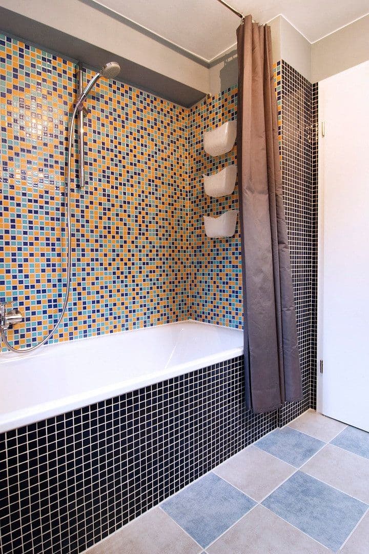 Pronájem bytu 2+1 80 m², Heidelberg, Bádensko-Württembersko Pronájem bytu 2+1 80 m², Heidelberg, Bádensko-Württembersko