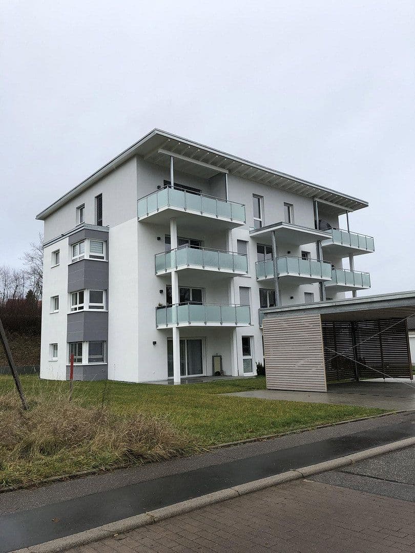 Pronájem bytu 3+1 81 m², Bösingen, Bádensko-Württembersko Pronájem bytu 3+1 81 m², Bösingen, Bádensko-Württembersko