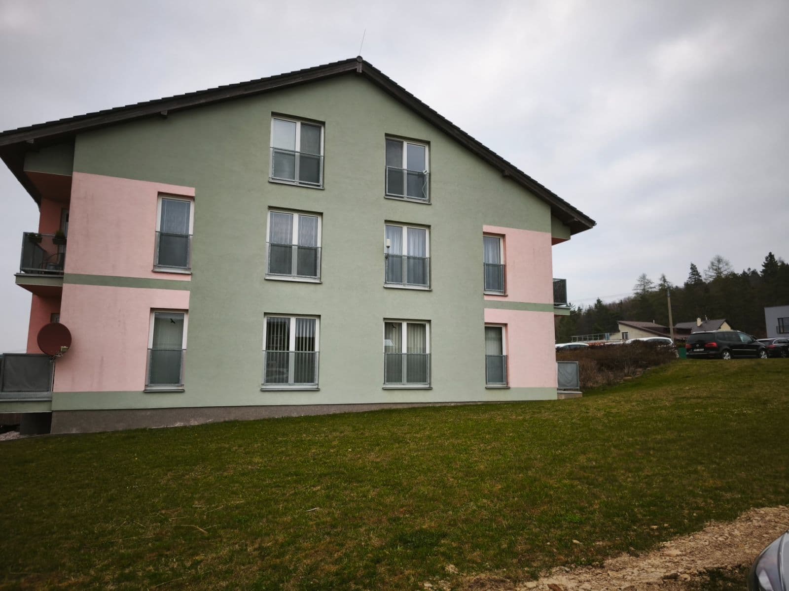 Pronájem bytu 1+kk 45 m², Kařez, Plzeňský kraj Pronájem bytu 1+kk 45 m², Kařez, Plzeňský kraj