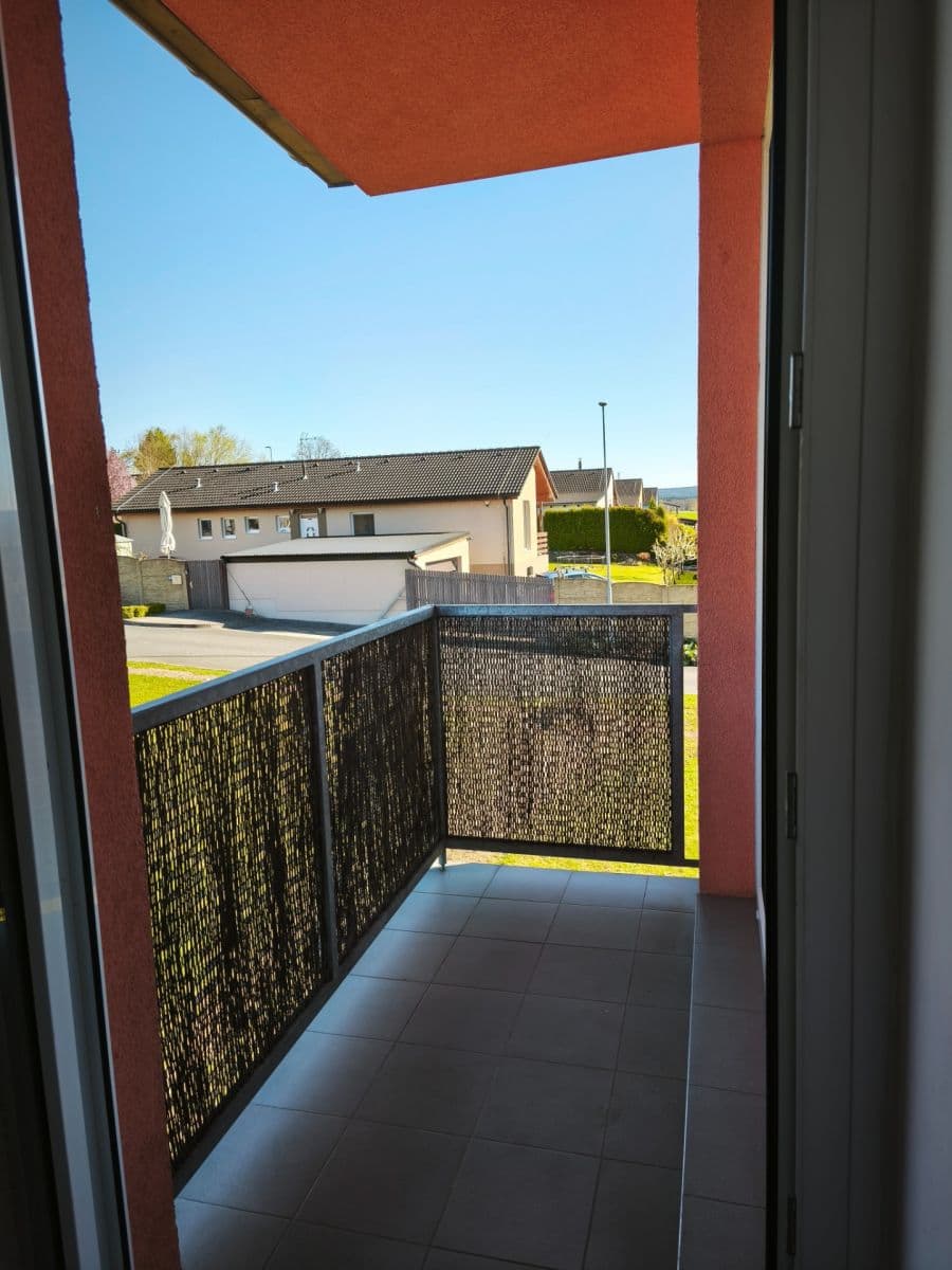 Pronájem bytu 1+kk 45 m², Kařez, Plzeňský kraj Pronájem bytu 1+kk 45 m², Kařez, Plzeňský kraj