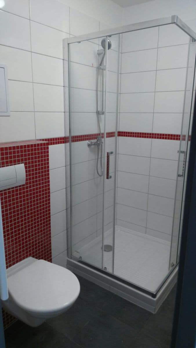 Pronájem bytu 1+kk 22 m², Chlumova, Jihlava, Kraj Vysočina Pronájem bytu 1+kk 22 m², Chlumova, Jihlava, Kraj Vysočina
