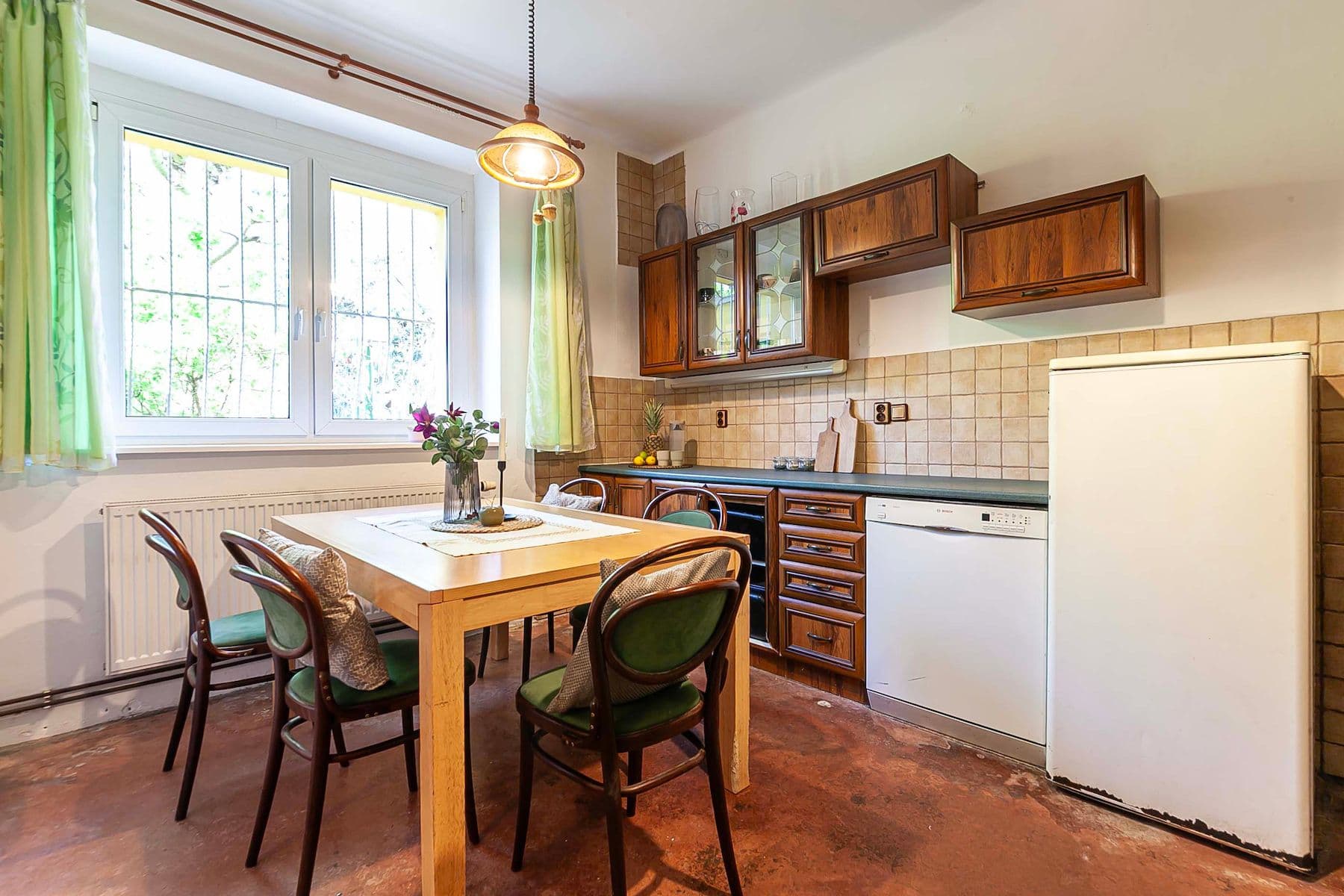 Prodej domu 99 m², pozemek 204 m², Oválová, Praha, Praha Prodej domu 99 m², pozemek 204 m², Oválová, Praha, Praha