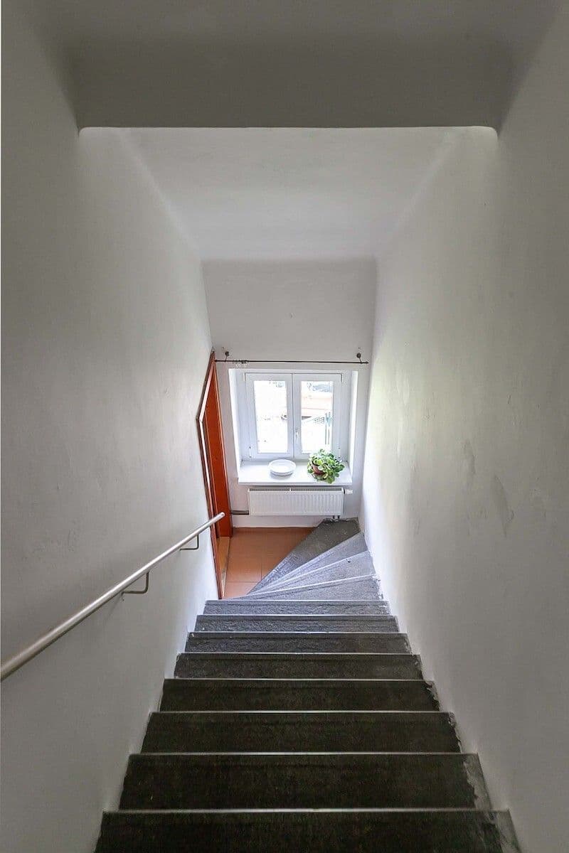 Prodej domu 99 m², pozemek 204 m², Oválová, Praha, Praha Prodej domu 99 m², pozemek 204 m², Oválová, Praha, Praha