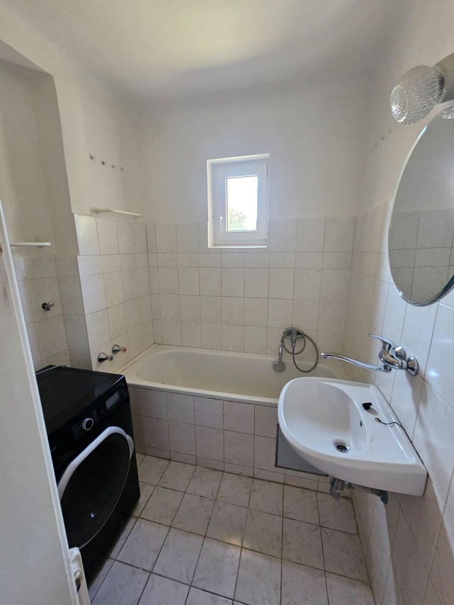 Pronájem bytu 16 m², Lanýžová, Praha, Praha Pronájem bytu 16 m², Lanýžová, Praha, Praha