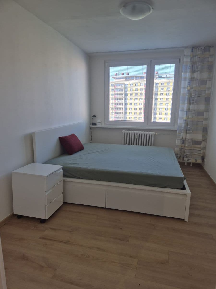 Pronájem bytu 2+kk 43 m², Chabařovická, Praha, Praha Pronájem bytu 2+kk 43 m², Chabařovická, Praha, Praha