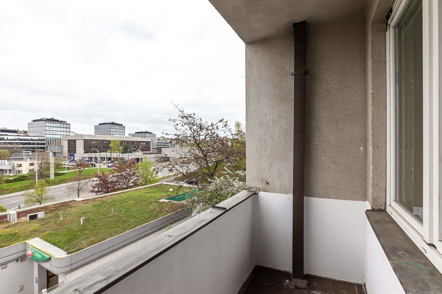 Prodej bytu 2+kk 57 m², U Elektrárny, Praha, Praha Prodej bytu 2+kk 57 m², U Elektrárny, Praha, Praha