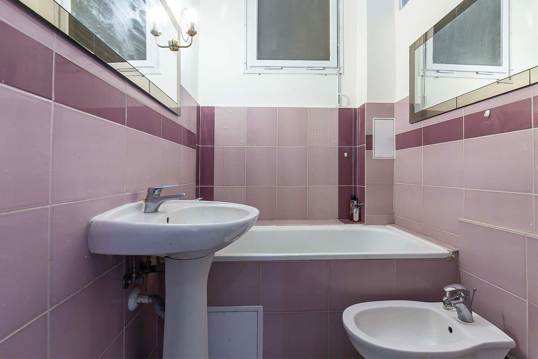Prodej bytu 2+kk 57 m², U Elektrárny, Praha, Praha Prodej bytu 2+kk 57 m², U Elektrárny, Praha, Praha