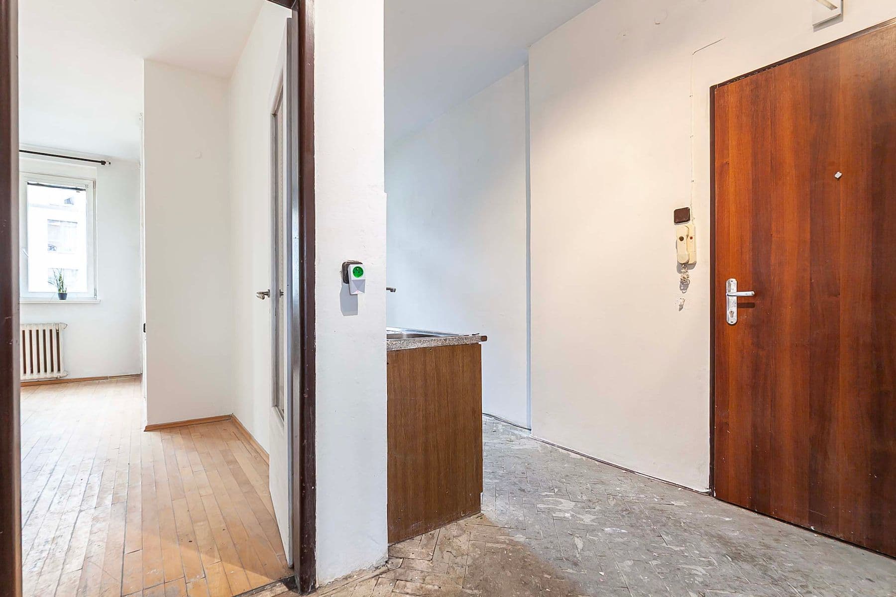 Prodej bytu 2+kk 57 m², U Elektrárny, Praha, Praha Prodej bytu 2+kk 57 m², U Elektrárny, Praha, Praha