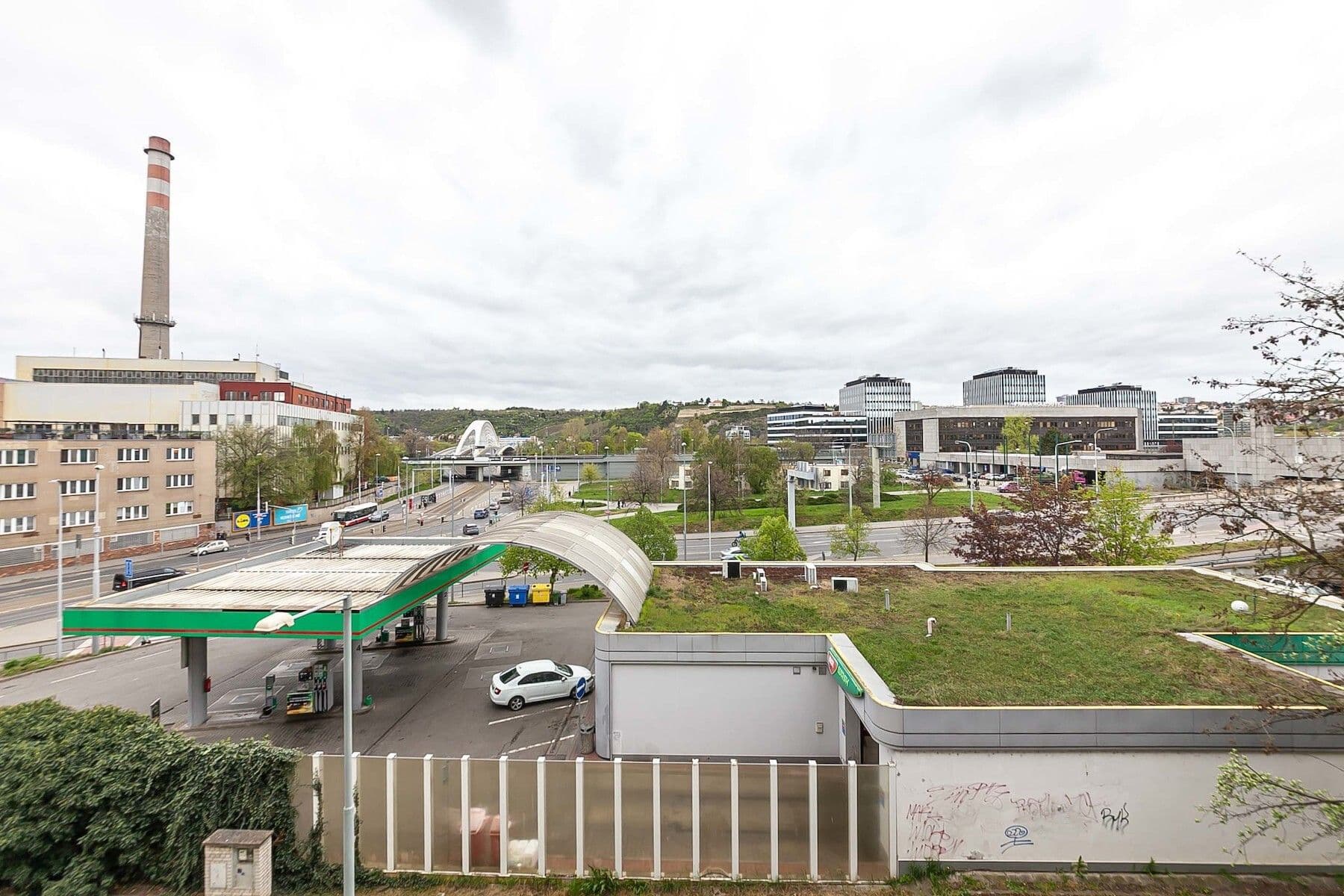 Prodej bytu 2+kk 57 m², U Elektrárny, Praha, Praha Prodej bytu 2+kk 57 m², U Elektrárny, Praha, Praha