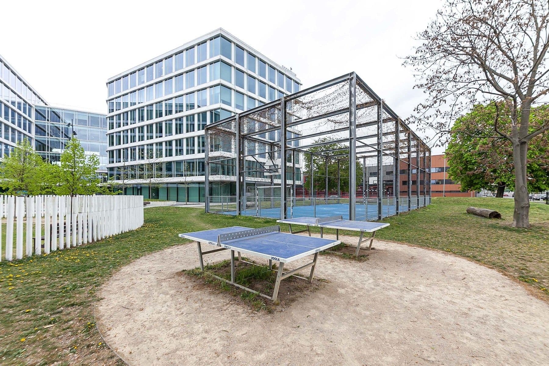 Prodej bytu 2+kk 57 m², U Elektrárny, Praha, Praha Prodej bytu 2+kk 57 m², U Elektrárny, Praha, Praha