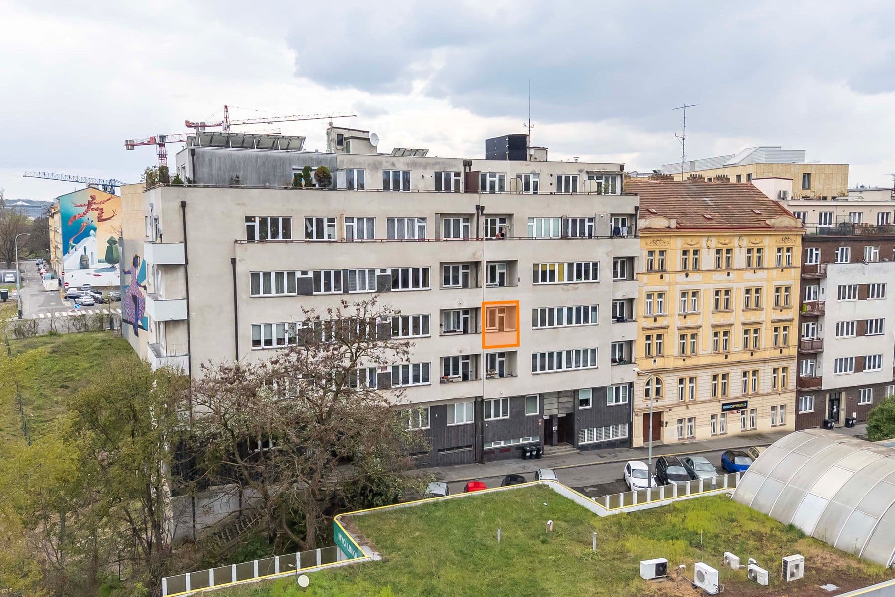 Prodej bytu 2+kk 57 m², U Elektrárny, Praha, Praha Prodej bytu 2+kk 57 m², U Elektrárny, Praha, Praha