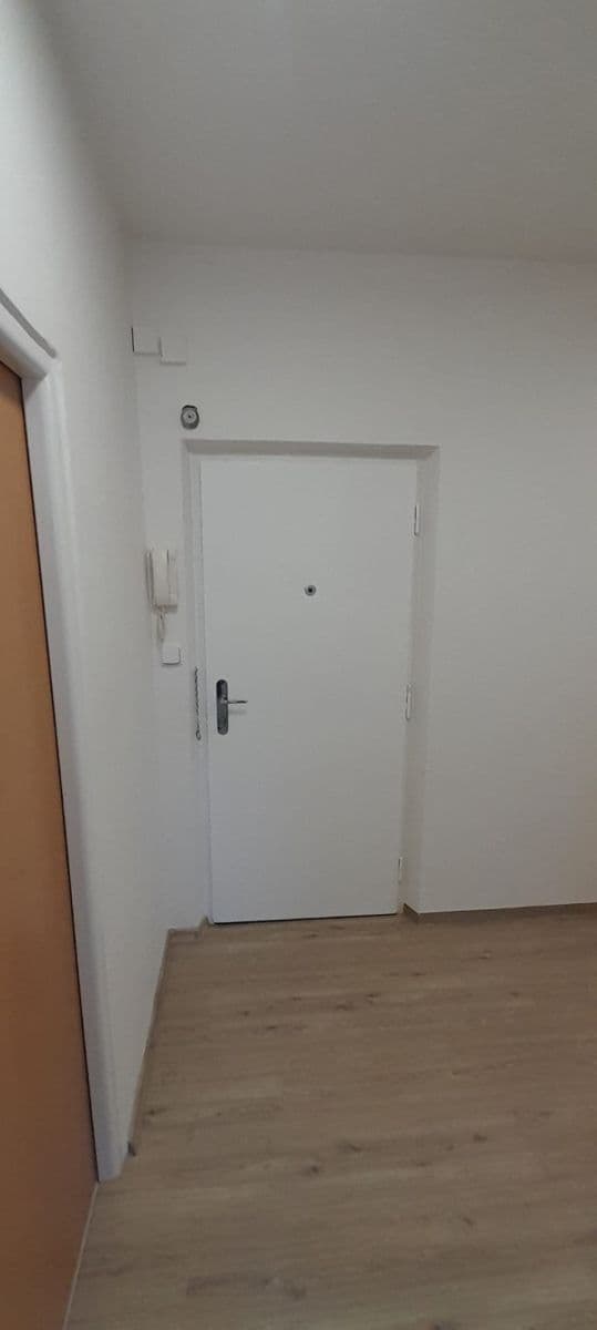 Pronájem bytu 2+1 54 m², Tyršova, Zlín, Zlínský kraj Pronájem bytu 2+1 54 m², Tyršova, Zlín, Zlínský kraj
