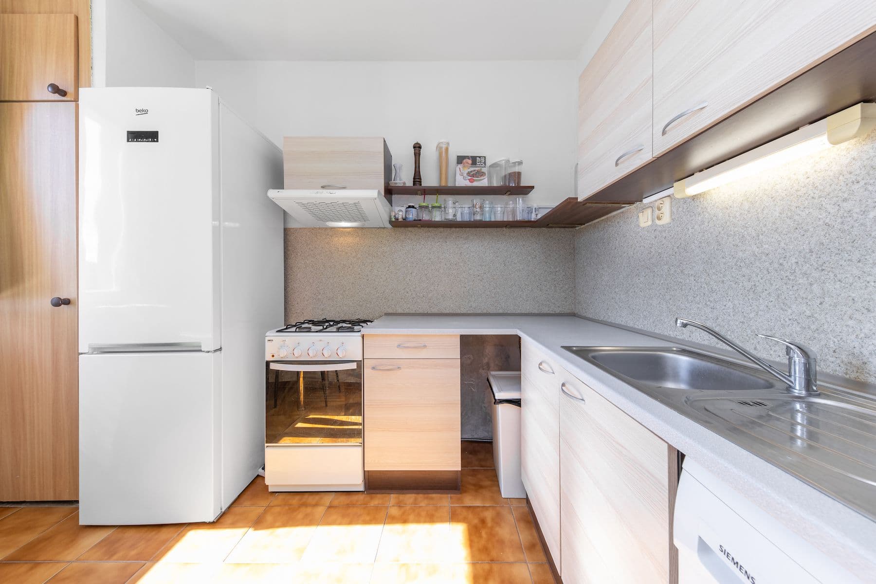 Prodej bytu 2+1 43 m², Na Jízdárně, Ostrava, Moravskoslezský kraj Prodej bytu 2+1 43 m², Na Jízdárně, Ostrava, Moravskoslezský kraj