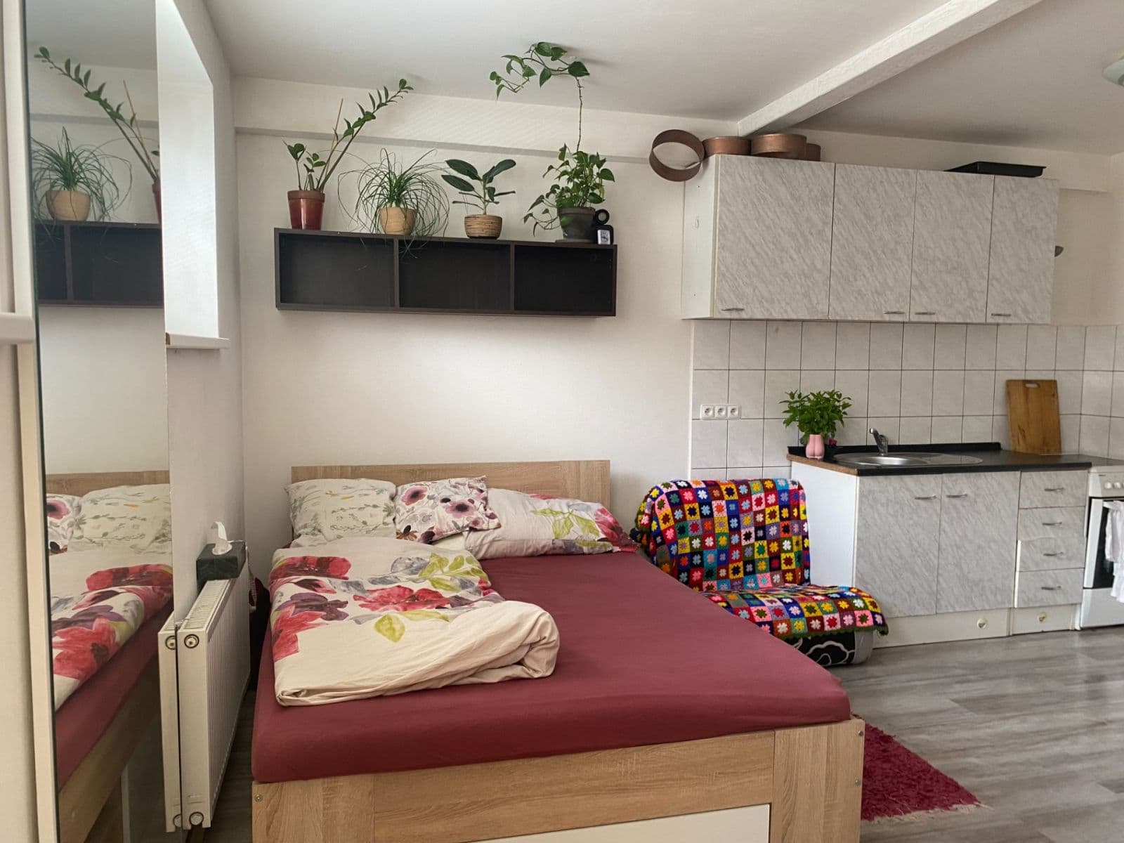Pronájem bytu 1+kk 18 m², Banskobystrická, Brno, Jihomoravský kraj Pronájem bytu 1+kk 18 m², Banskobystrická, Brno, Jihomoravský kraj