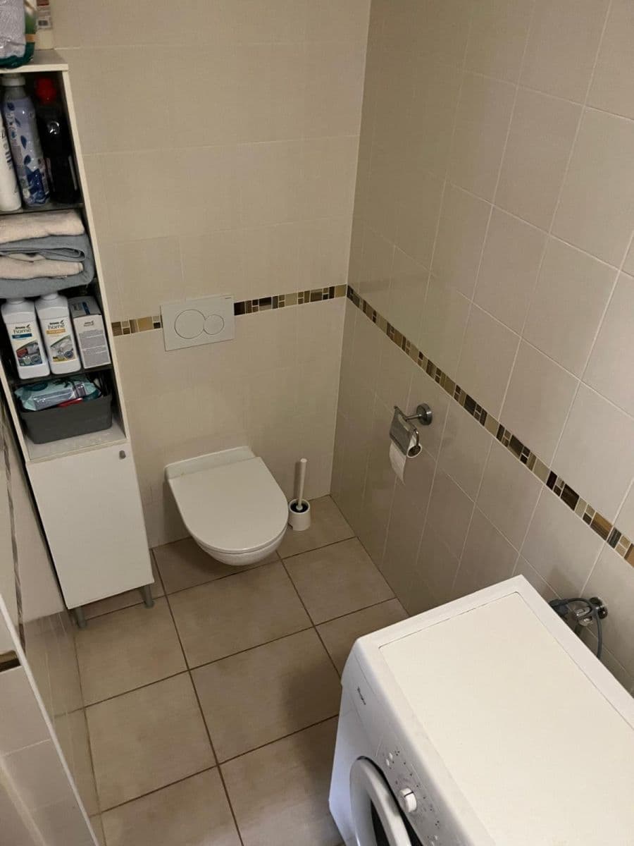 Pronájem bytu 1+kk 18 m², Banskobystrická, Brno, Jihomoravský kraj Pronájem bytu 1+kk 18 m², Banskobystrická, Brno, Jihomoravský kraj