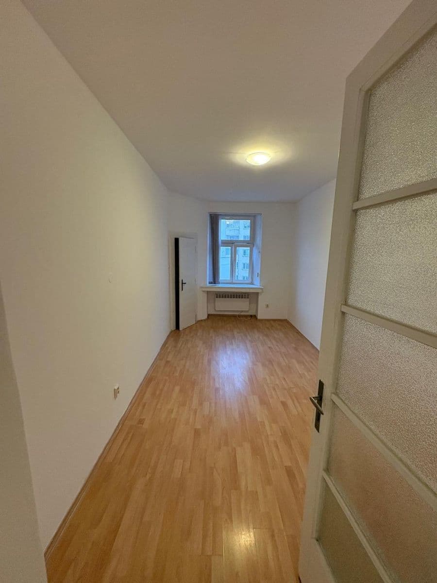 Pronájem bytu 2+1 80 m², Na Kovárně, Praha, Praha Pronájem bytu 2+1 80 m², Na Kovárně, Praha, Praha