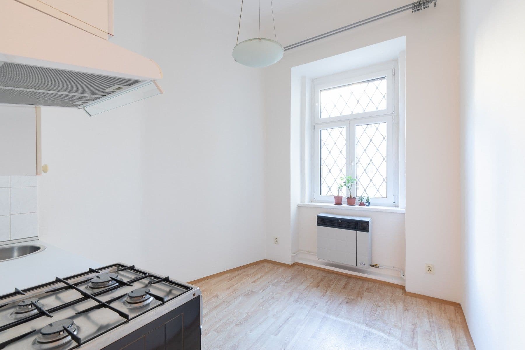 Pronájem bytu 1+1 40 m², Mahenova, Praha, Praha Pronájem bytu 1+1 40 m², Mahenova, Praha, Praha