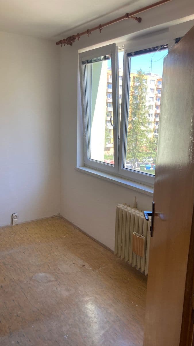 Pronájem bytu 3+1 64 m², sídliště Vajgar, Jindřichův Hradec, Jihočeský kraj Pronájem bytu 3+1 64 m², sídliště Vajgar, Jindřichův Hradec, Jihočeský kraj