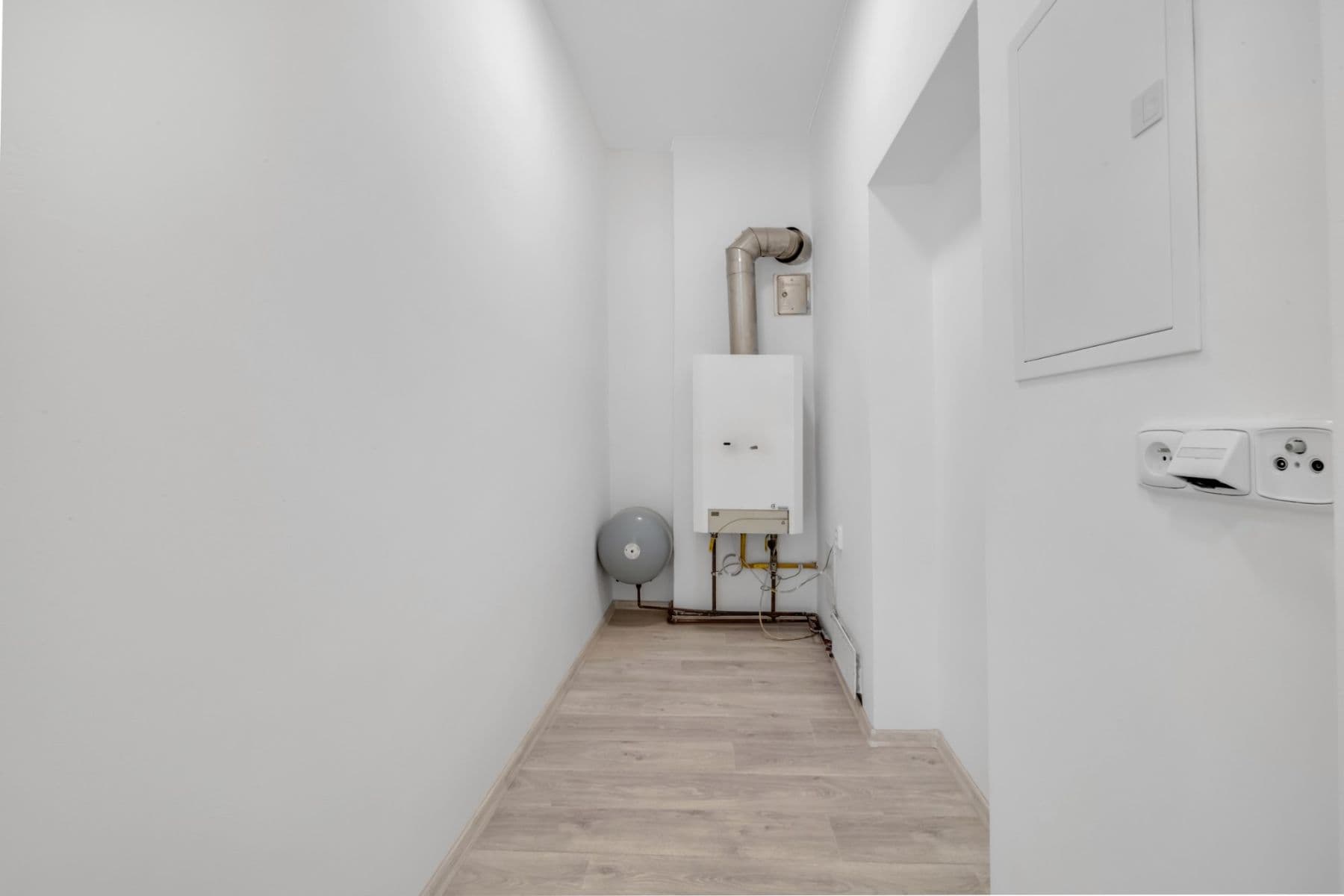 Prodej bytu 3+kk 68 m², Jungmannova, Jablonec nad Nisou, Liberecký kraj Prodej bytu 3+kk 68 m², Jungmannova, Jablonec nad Nisou, Liberecký kraj