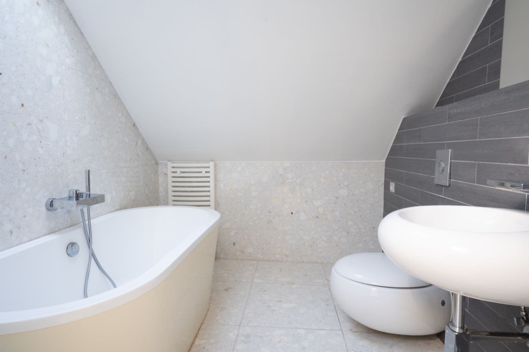 Prodej bytu 3+1 134 m², Dělnická, Dolní Břežany, Středočeský kraj Prodej bytu 3+1 134 m², Dělnická, Dolní Břežany, Středočeský kraj