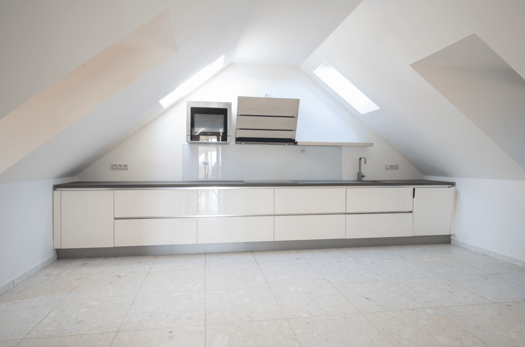 Prodej bytu 3+1 134 m², Dělnická, Dolní Břežany, Středočeský kraj Prodej bytu 3+1 134 m², Dělnická, Dolní Břežany, Středočeský kraj