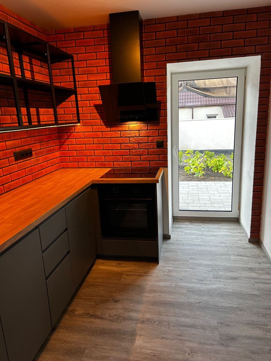 Pronájem bytu 1+kk 30 m², Kopečná, Šternberk, Olomoucký kraj Pronájem bytu 1+kk 30 m², Kopečná, Šternberk, Olomoucký kraj