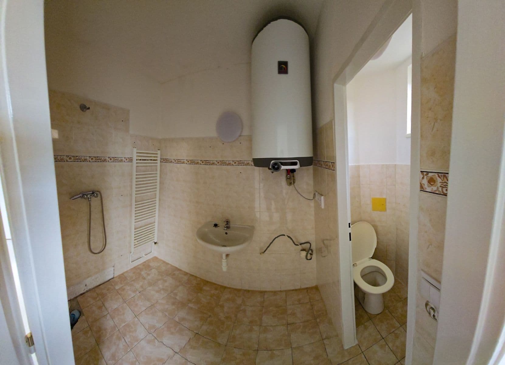 Prodej domu 74 m², pozemek 103 m², Zálezlice, Středočeský kraj Prodej domu 74 m², pozemek 103 m², Zálezlice, Středočeský kraj