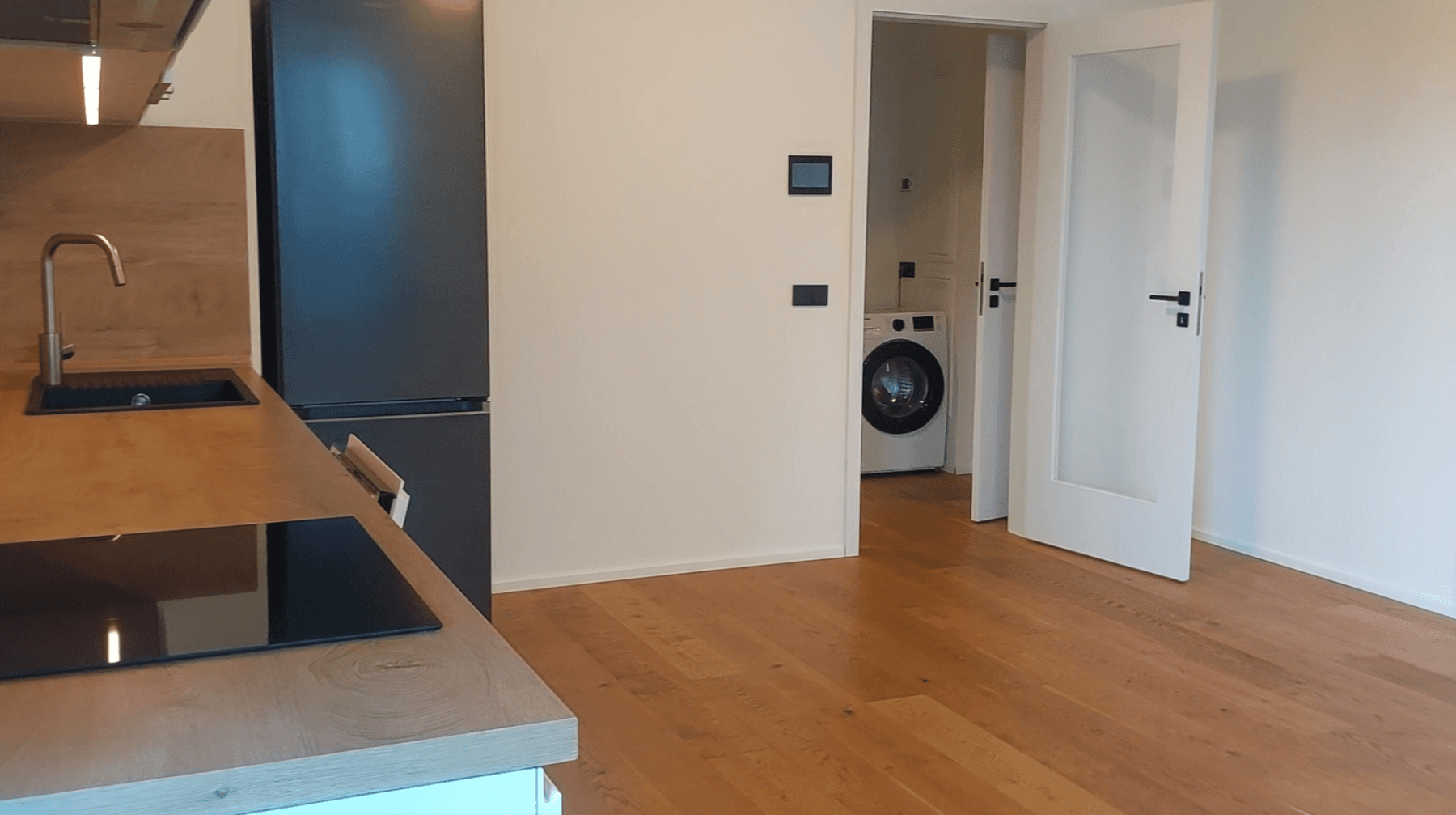 Pronájem bytu 2+kk 61 m², Grafická, Praha, Praha Pronájem bytu 2+kk 61 m², Grafická, Praha, Praha