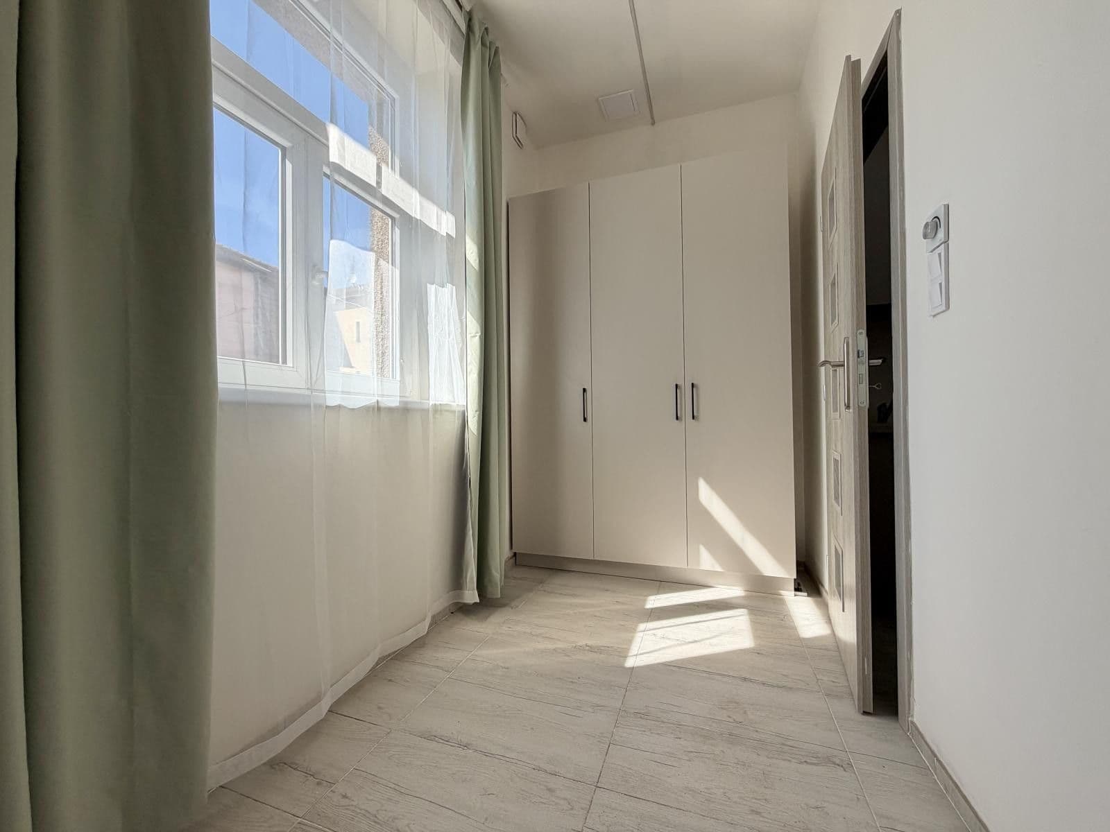 Pronájem bytu 1+1 35 m², Na Jarově, Praha, Praha Pronájem bytu 1+1 35 m², Na Jarově, Praha, Praha