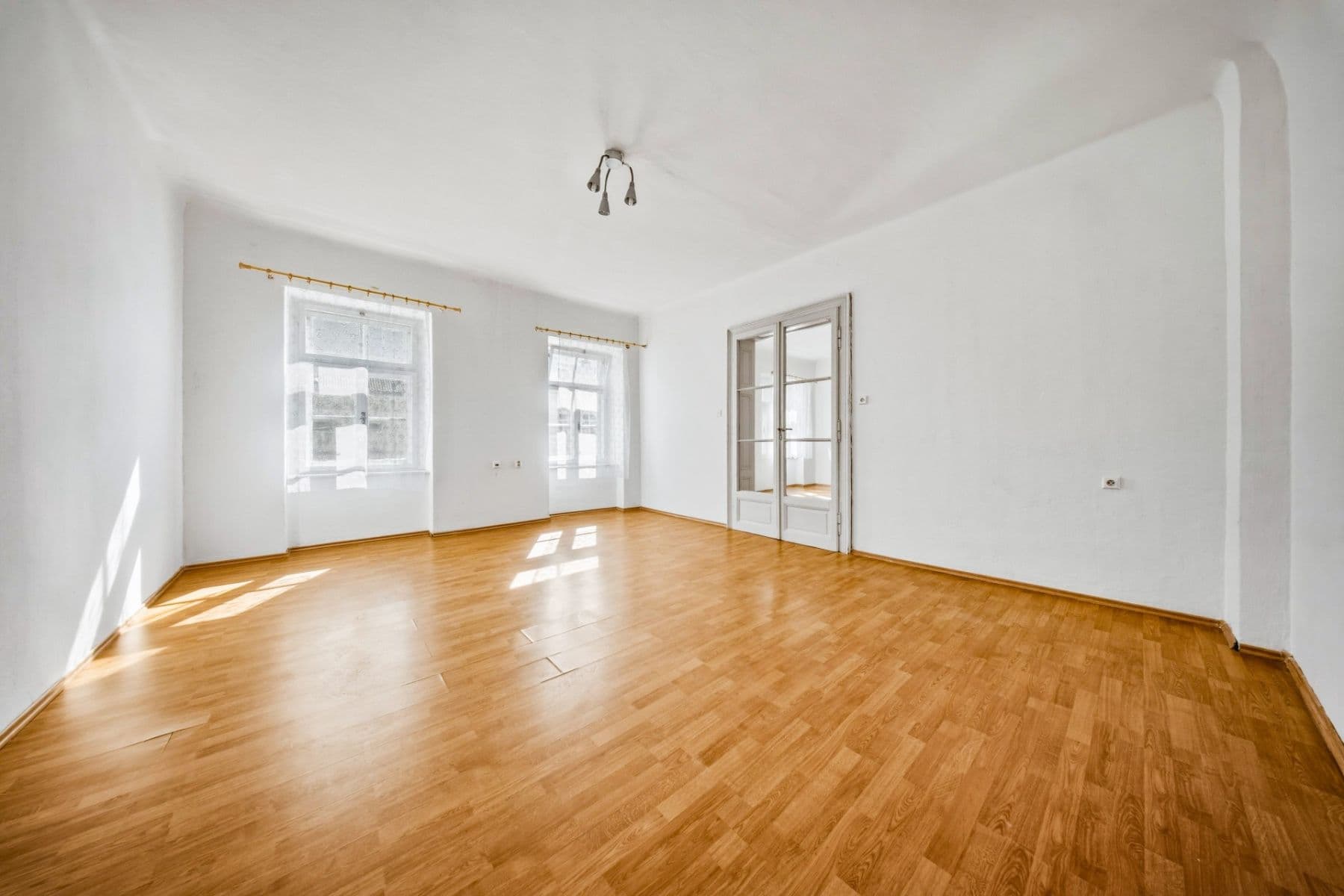 Prodej bytu 3+1 108 m², Jana Palacha, Znojmo, Jihomoravský kraj Prodej bytu 3+1 108 m², Jana Palacha, Znojmo, Jihomoravský kraj