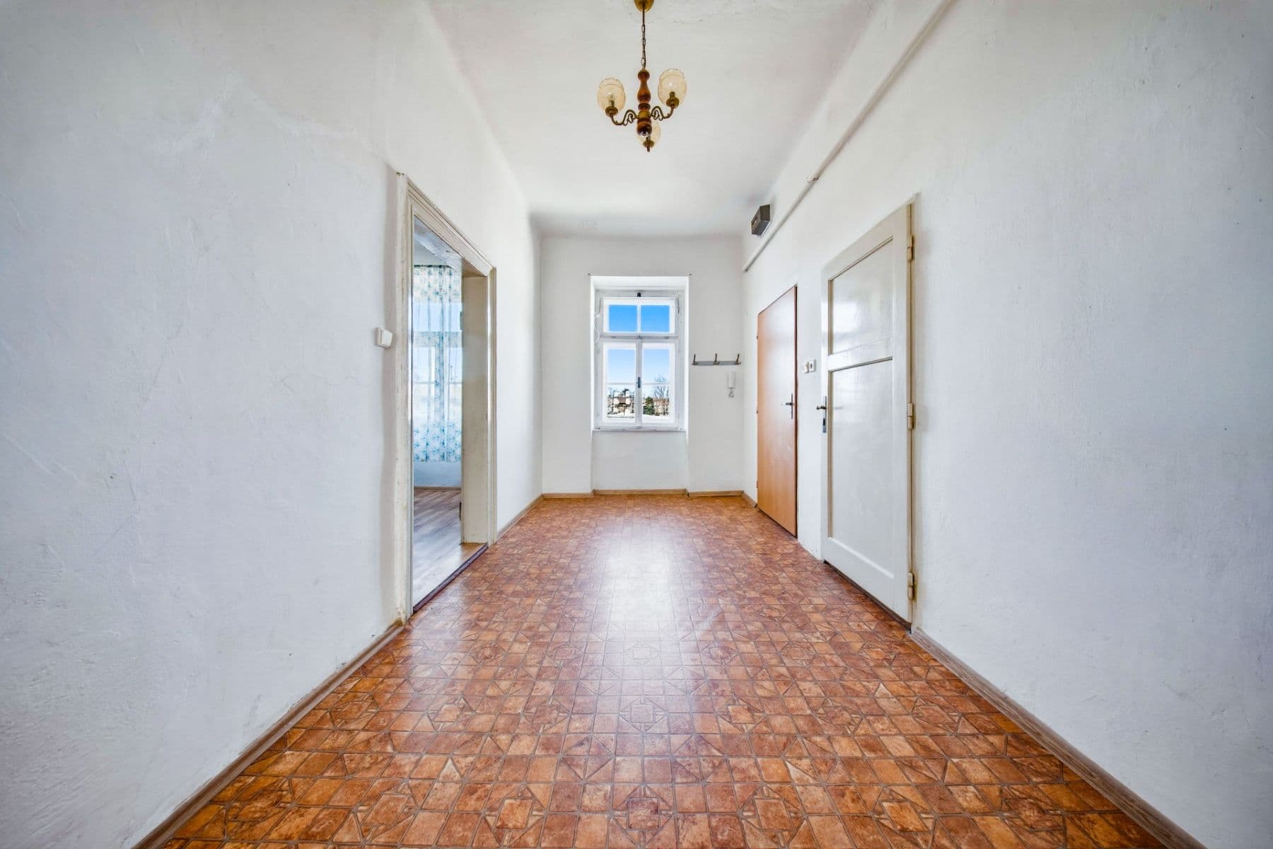 Prodej bytu 3+1 108 m², Jana Palacha, Znojmo, Jihomoravský kraj Prodej bytu 3+1 108 m², Jana Palacha, Znojmo, Jihomoravský kraj