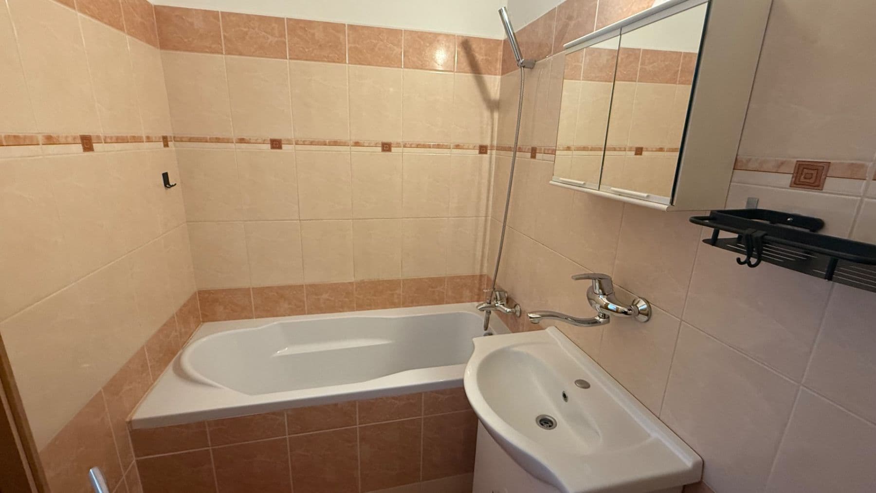 Pronájem bytu 1+1 40 m², Rubešova, Plzeň, Plzeňský kraj Pronájem bytu 1+1 40 m², Rubešova, Plzeň, Plzeňský kraj