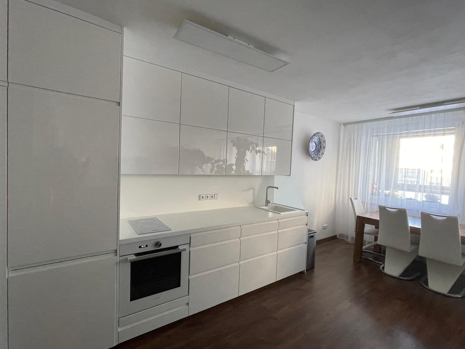 Pronájem bytu 3+kk 82 m², Jeseniova, Praha, Praha Pronájem bytu 3+kk 82 m², Jeseniova, Praha, Praha