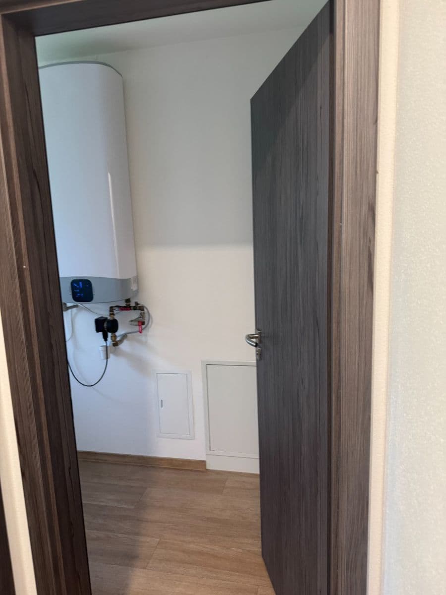 Pronájem bytu 2+kk 56 m², Pod Kaplí, Letonice, Jihomoravský kraj Pronájem bytu 2+kk 56 m², Pod Kaplí, Letonice, Jihomoravský kraj