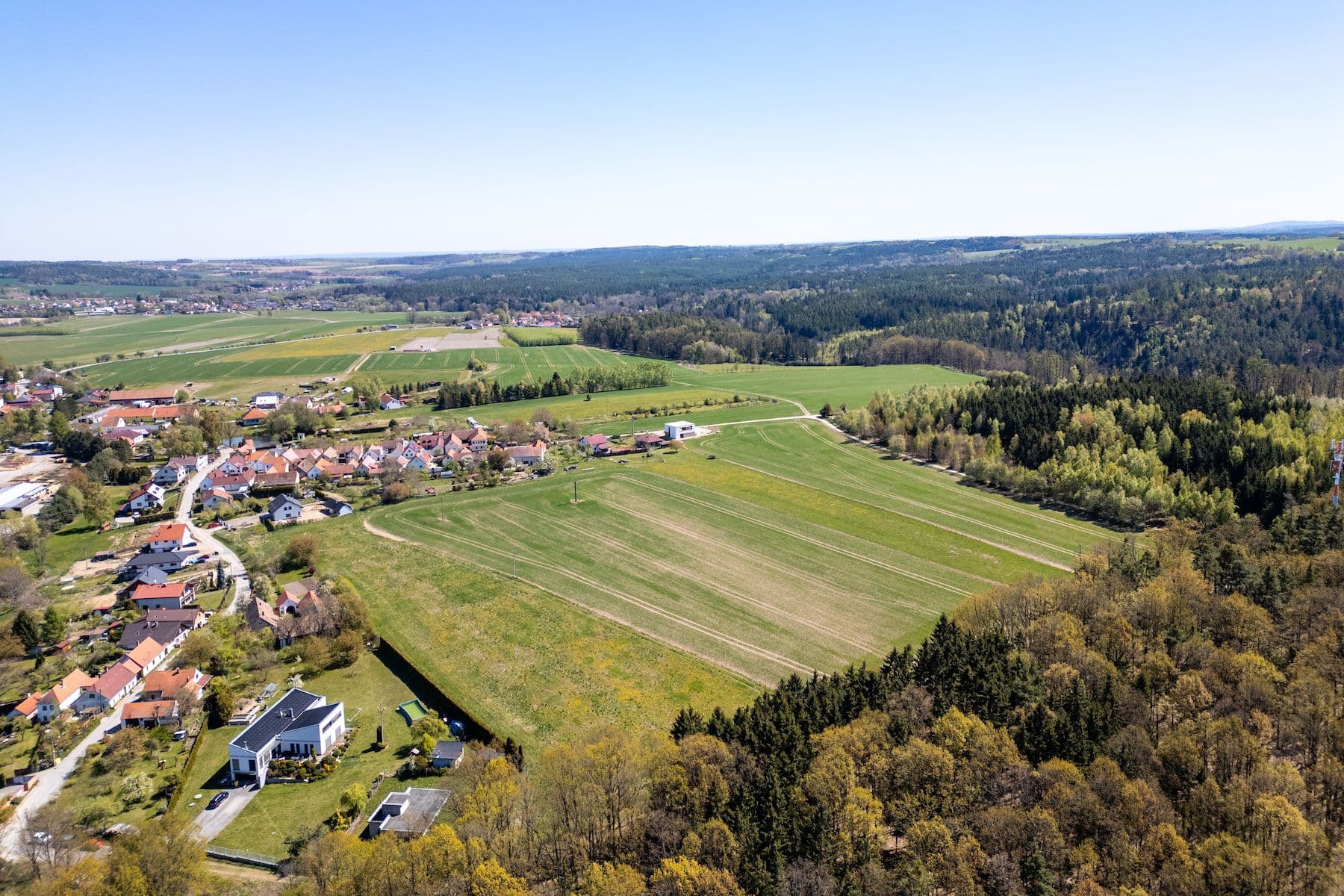 Prodej pozemku 1.011 m², Heřmaň, Jihočeský kraj Prodej pozemku 1.011 m², Heřmaň, Jihočeský kraj