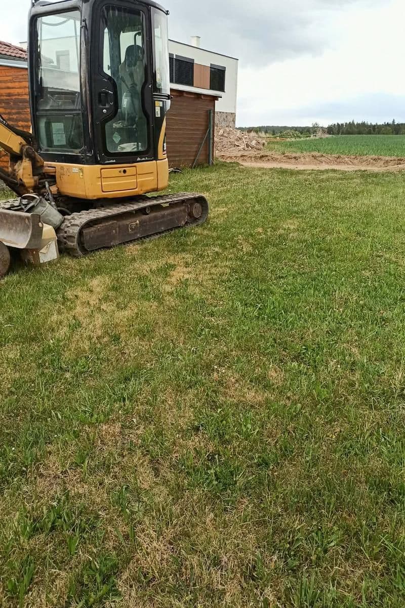 Prodej pozemku 1.011 m², Heřmaň, Jihočeský kraj Prodej pozemku 1.011 m², Heřmaň, Jihočeský kraj