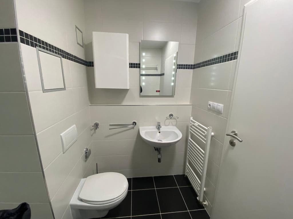 Pronájem bytu 1+kk 36 m², Masarykovo náměstí, Mnichovice, Středočeský kraj Pronájem bytu 1+kk 36 m², Masarykovo náměstí, Mnichovice, Středočeský kraj