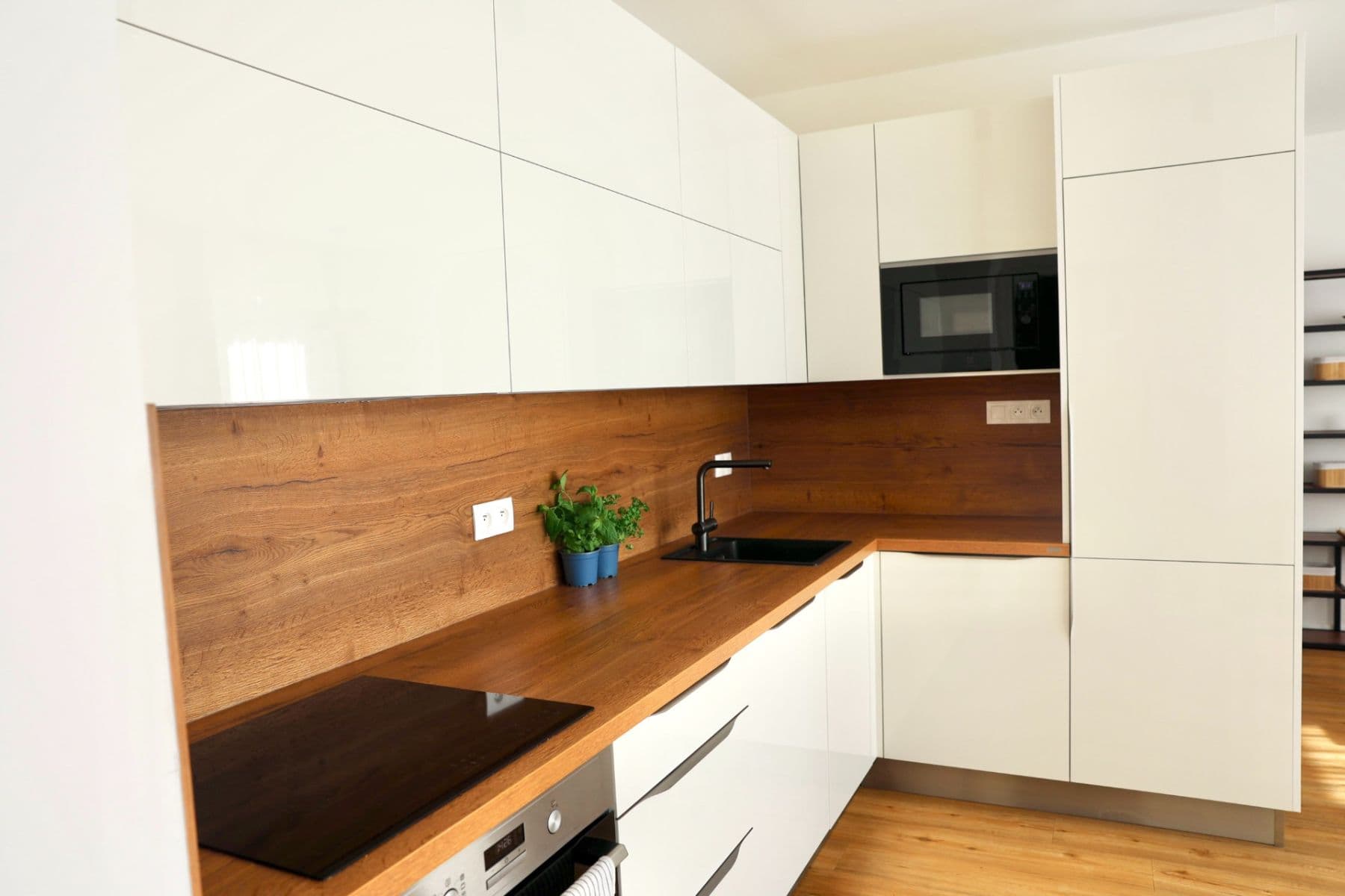 Pronájem bytu 2+kk 54 m², Karla Čapka, Unhošť, Středočeský kraj Pronájem bytu 2+kk 54 m², Karla Čapka, Unhošť, Středočeský kraj