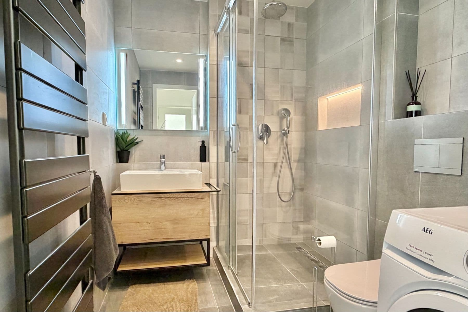 Pronájem bytu 2+kk 54 m², Karla Čapka, Unhošť, Středočeský kraj Pronájem bytu 2+kk 54 m², Karla Čapka, Unhošť, Středočeský kraj