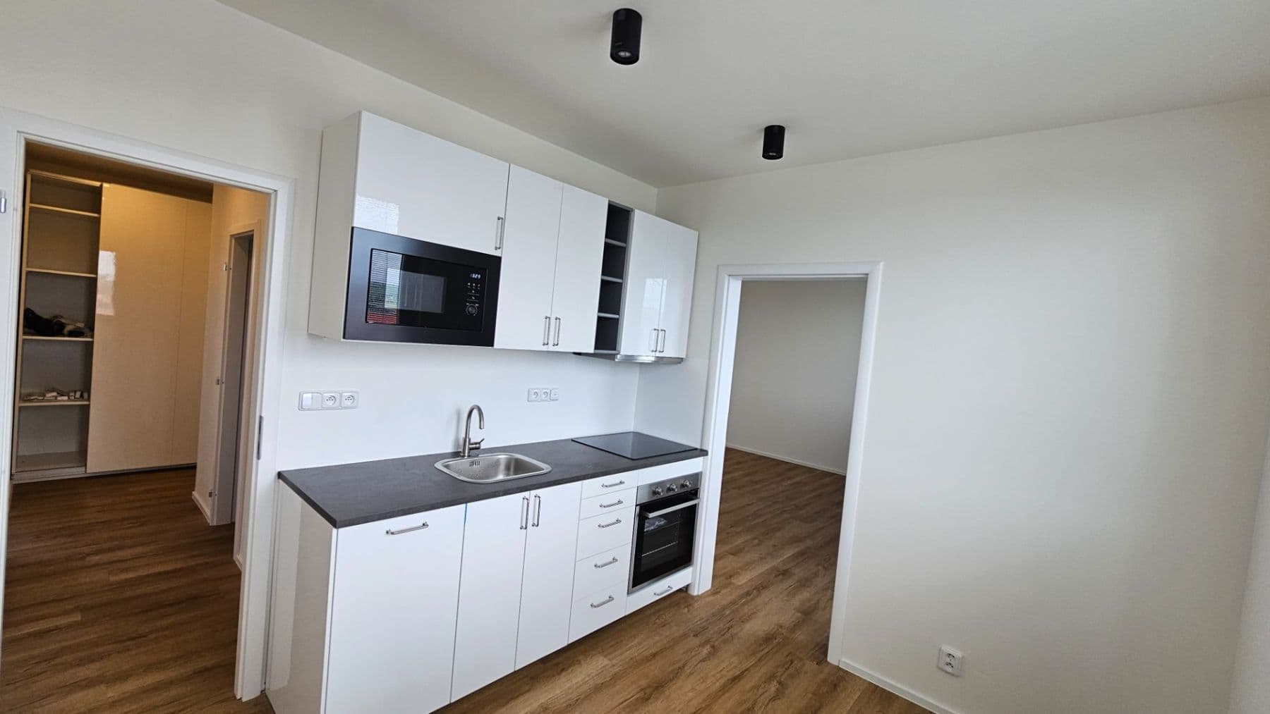 Pronájem bytu 3+kk 74 m², Lamačova, Praha, Praha Pronájem bytu 3+kk 74 m², Lamačova, Praha, Praha