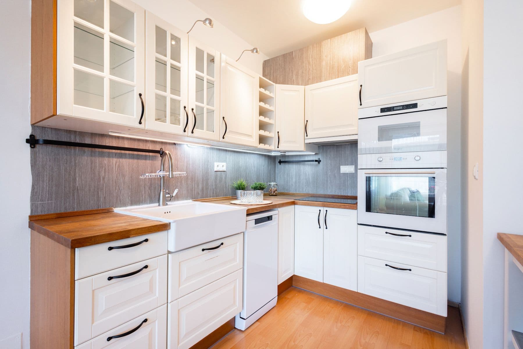 Prodej bytu 3+kk 78 m², Nepelova, Praha, Praha Prodej bytu 3+kk 78 m², Nepelova, Praha, Praha